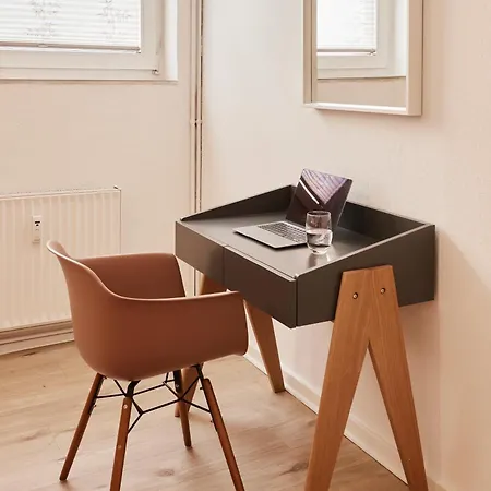Olive - 3x Kingsize Bedrooms - Free Parking Daire