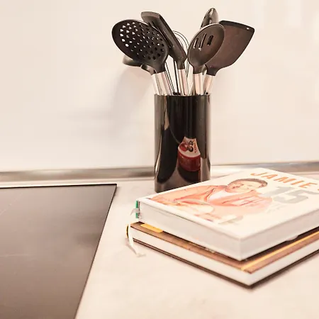 Apartman Olive - 3x Kingsize Bedrooms - Free Parking *