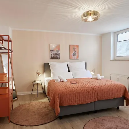 Olive - 3x Kingsize Bedrooms - Free Parking Daire *