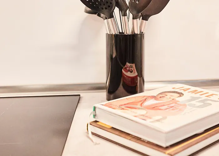 Lejlighed Olive - 3x Kingsize Bedrooms - Free Parking *