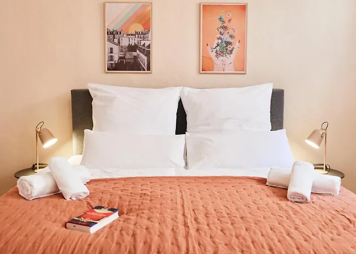 Olive - 3x Kingsize Bedrooms - Free Parking Lejlighed *